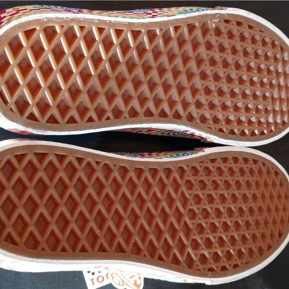 BRAND NEW SHOES VANS OLD SKOOL PLATFORM PRIDE/MULTI/TRUE WHITE - Picture 13 of 16